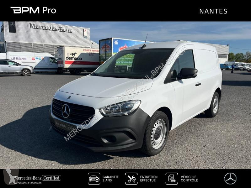 Véhicule utilitaire Mercedes 110 CDI Long First...