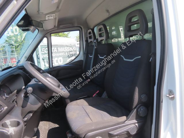 Nyttofordon Iveco 35C16 2,3    Koffer   FZ.98