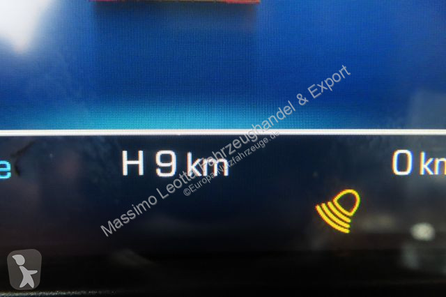 Autoutilitară Iveco 35C16 D 3,0  Mod 2024 ....