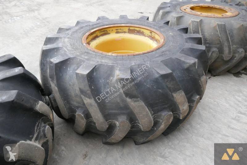 Véhicule utilitaire Caterpillar Wheel GP 30.5L-32