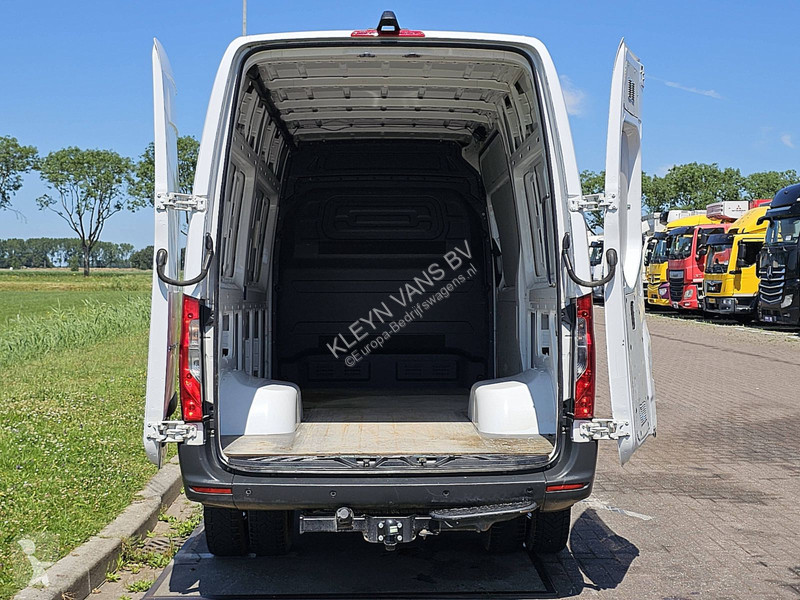 Veicolo commerciale Mercedes 516 L2H2...