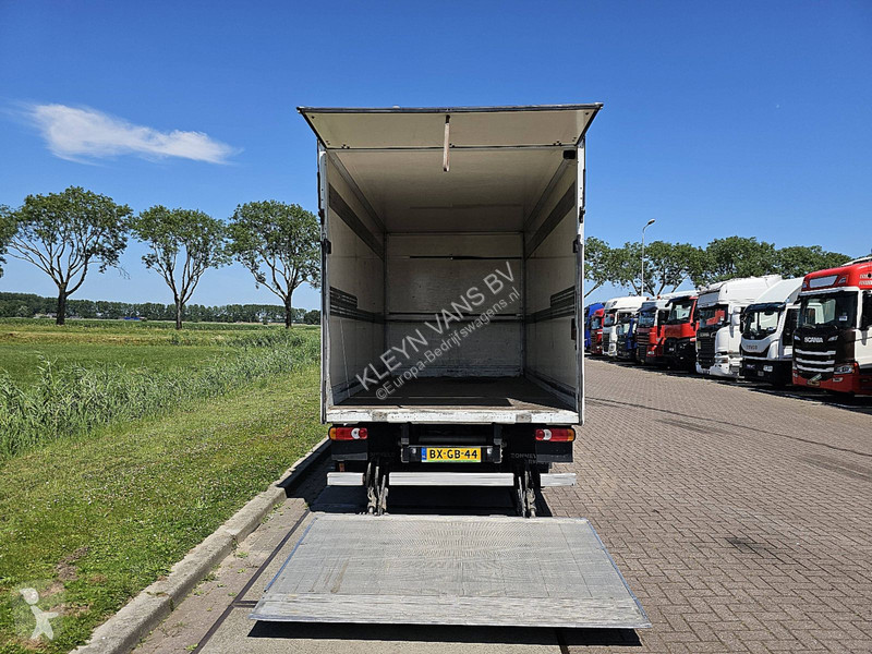 Véhicule utilitaire Renault