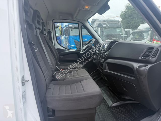 Nyttofordon Iveco 35C16 Koffer Ladebordwand 500kg
