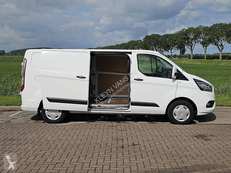 Autoutilitară Ford 2.0 L2H1 Navi Airco