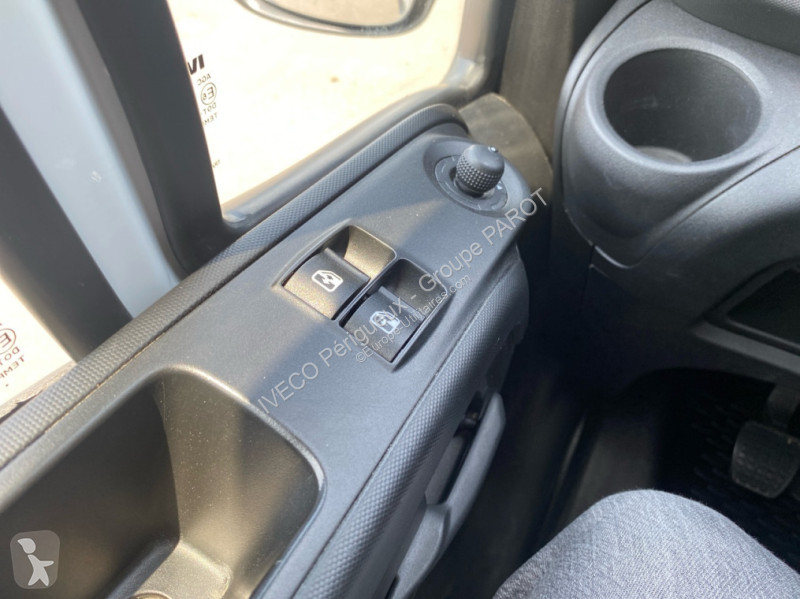 عربة نفعية Iveco 35C16 empattement 3750 Tor