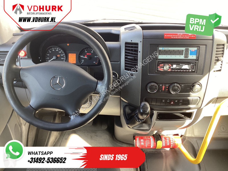 Furgoneta Mercedes 313 2.2 CDI L2H2 €9.922...