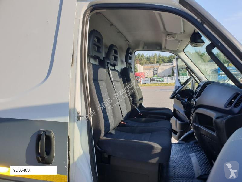 Furgoneta Iveco DAILY 60C18 FURGON L4H2