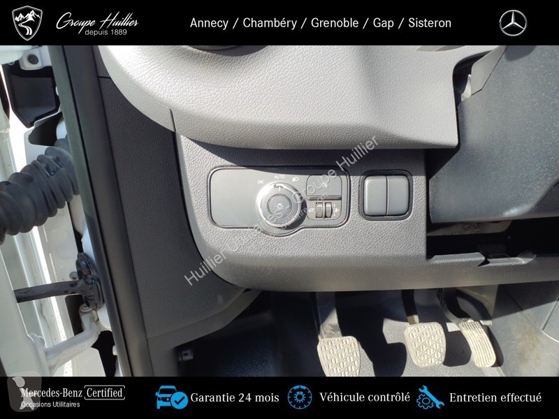 Véhicule utilitaire Mercedes 514 CDI 43 double...