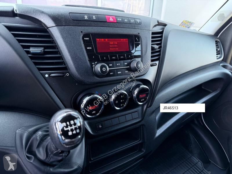 Nyttofordon Iveco 35S18 Furgon L4H3 Blaszak...