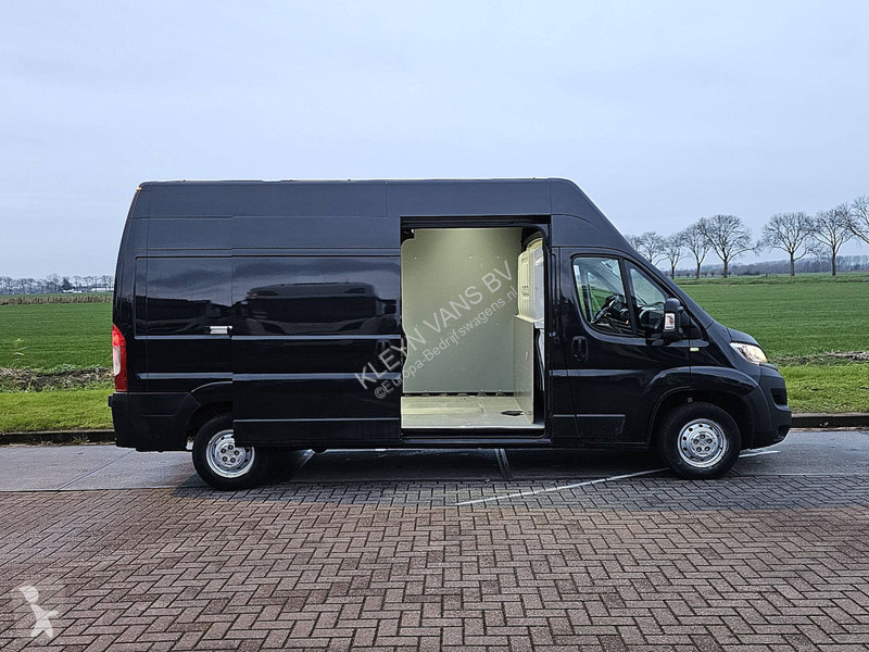 Furgoneta Opel 2.2 L3H3 Extra-Hoog NAP!