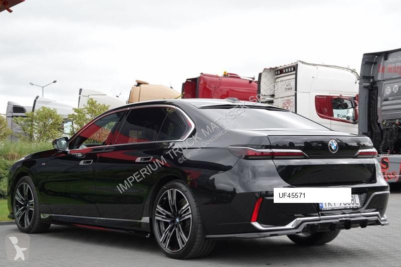 Véhicule utilitaire BMW 7 xDrive M Sport