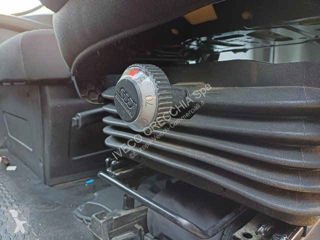 Nyttofordon Iveco DAILY 35C14
