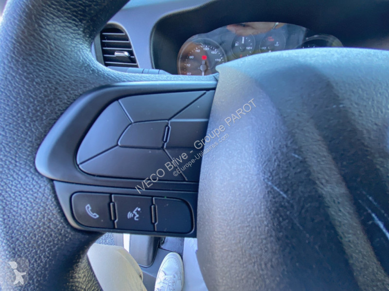 Veicolo commerciale Iveco 35C16H3.0 empattement...