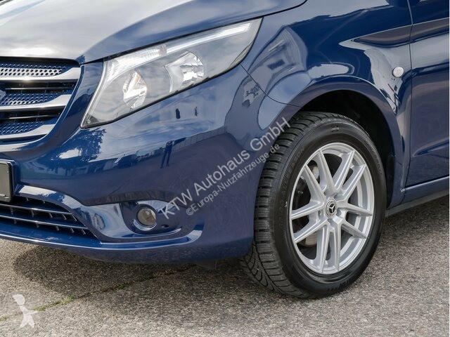Veicolo commerciale Mercedes 114...