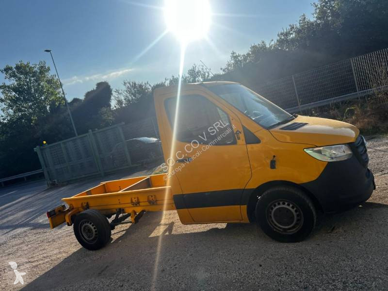 Furgoneta Mercedes