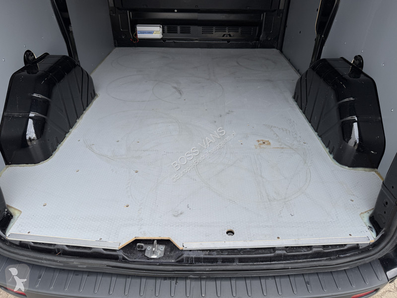 Autoutilitară Ford 280 2.0 TDCi 130PK L1H1...