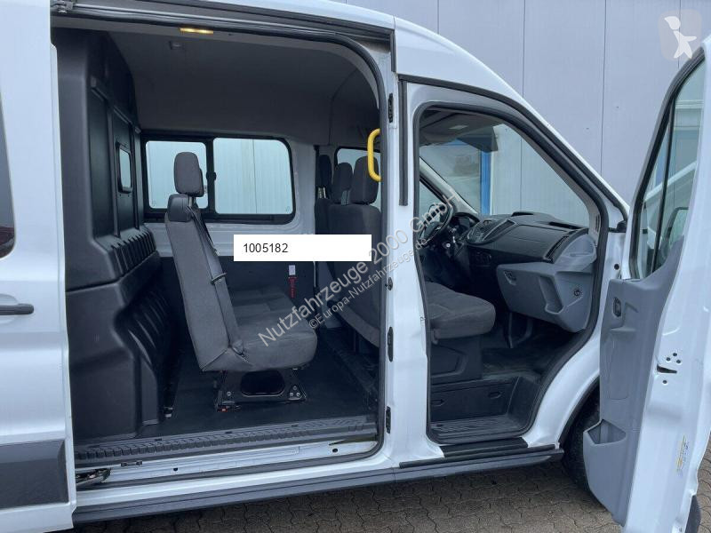 Véhicule utilitaire Ford
