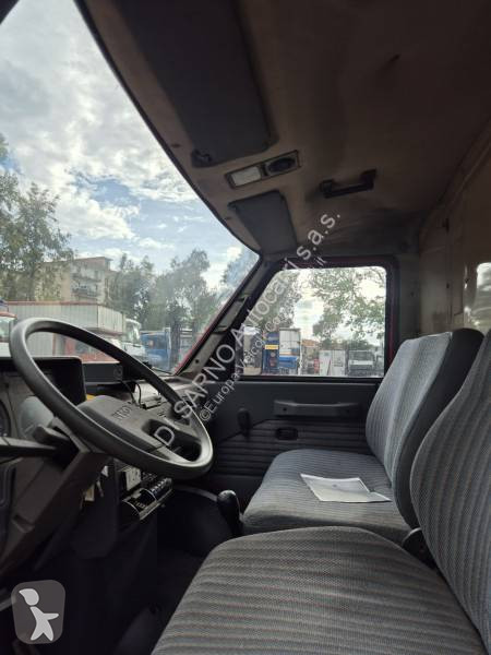 Furgoneta Iveco