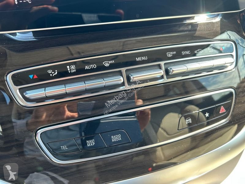 Véhicule utilitaire Mercedes 300d