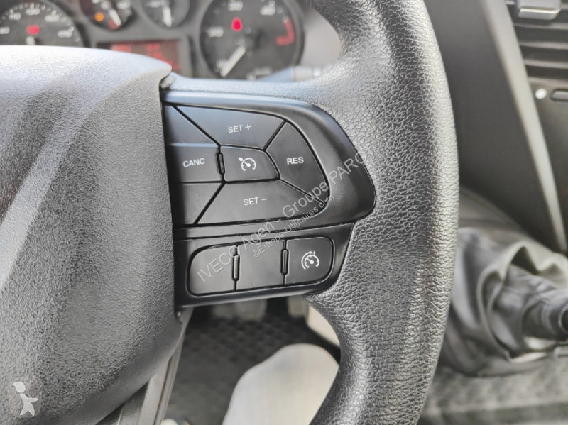 Veicolo commerciale Iveco 35C16H3.0 empattement...