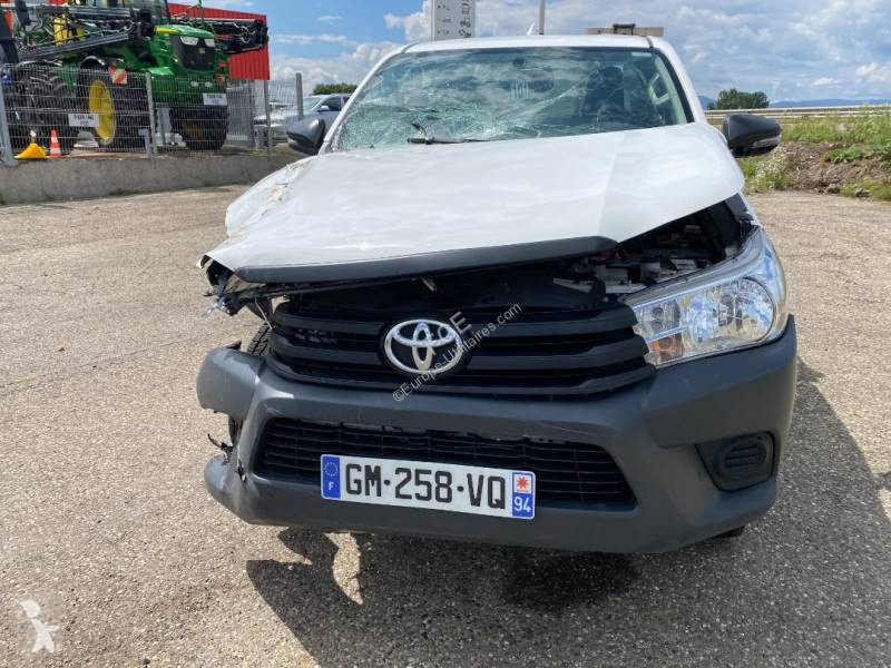 Véhicule utilitaire Toyota