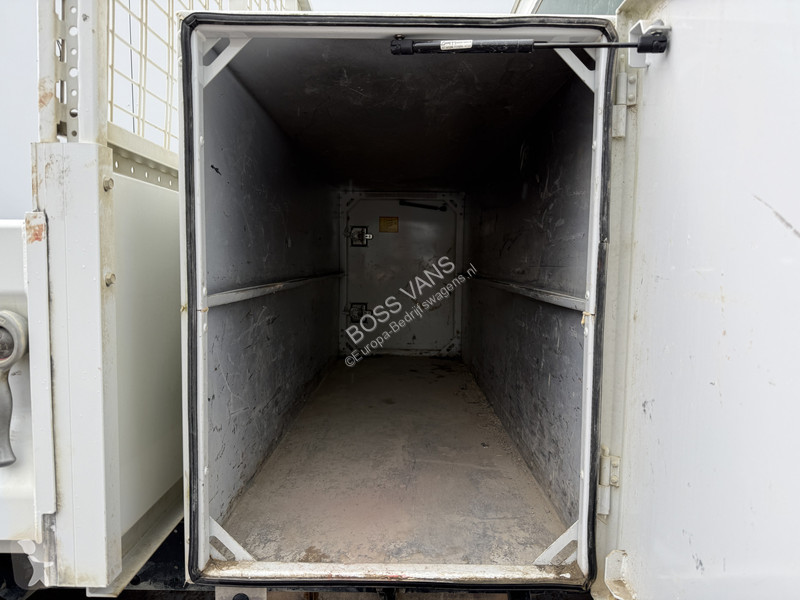 Autoutilitară Iveco 35C16 3.0 Dubbele Cabine...
