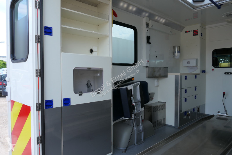 Nyttofordon Mercedes 319 Sprinter 6-Zylinder...