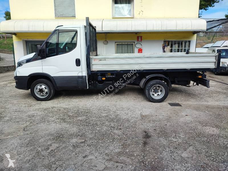 Véhicule utilitaire Iveco