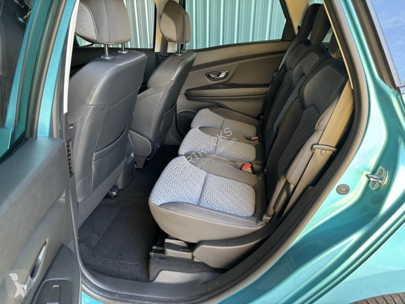Véhicule utilitaire Renault SCENIC