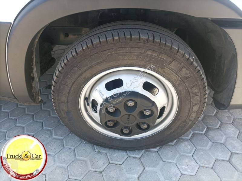 Furgoneta Iveco