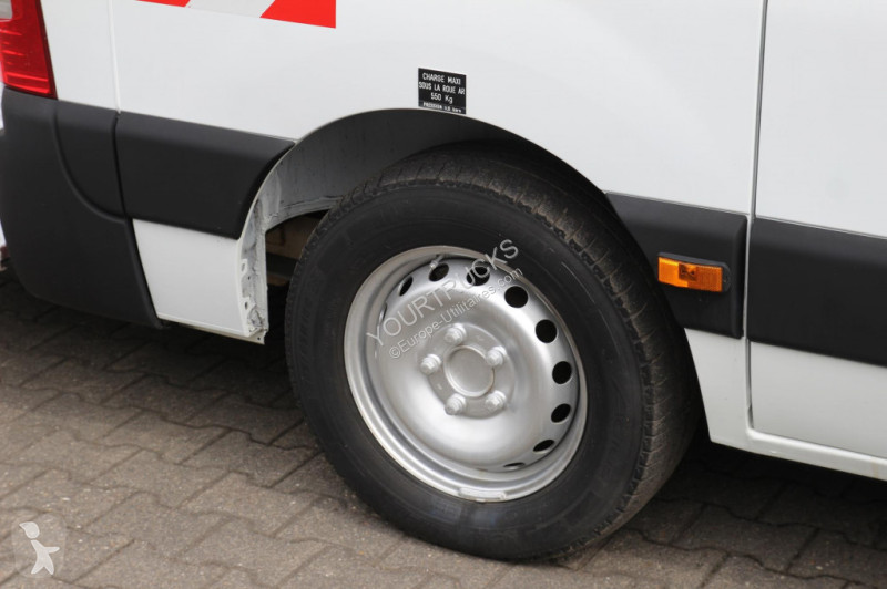 عربة نفعية Renault Bühne EN100TF1 10m Klima...