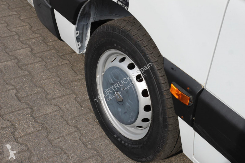 Furgoneta Renault Comilev 100TF1 10m Klima nur...