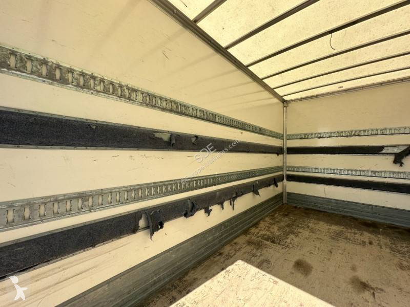 Véhicule utilitaire Mercedes