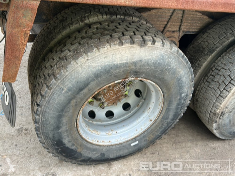 Autoutilitară Volvo FM400