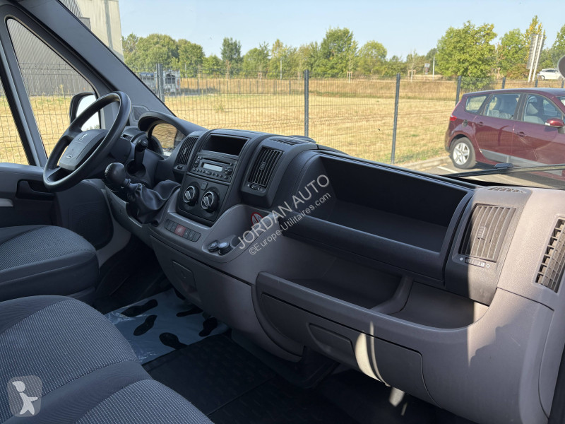Bedrijfswagen Peugeot III L2H2 2.2 HDi100...