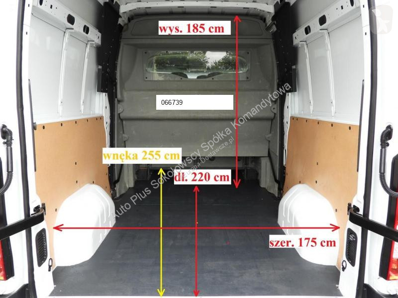Furgoneta Renault MASTER TEMPOMAT KLIMATYZACJA...