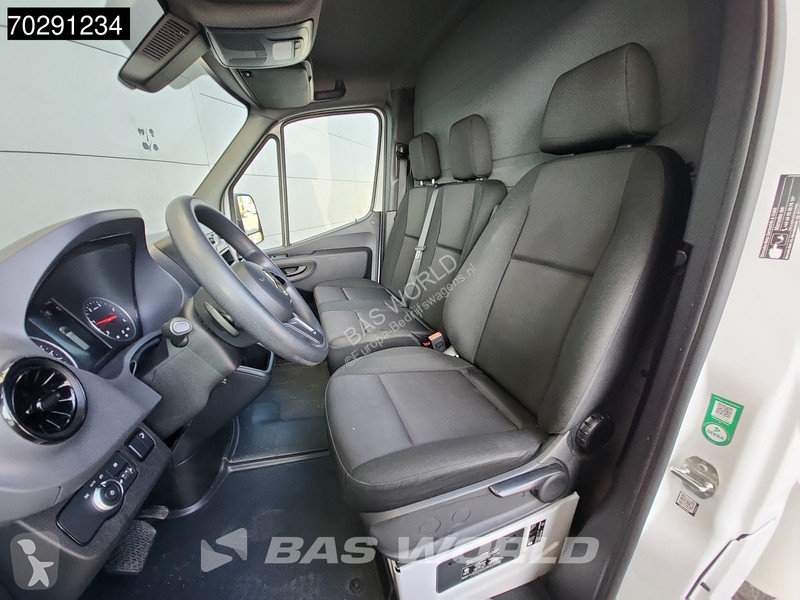 Véhicule utilitaire Mercedes 317 CDI Automaat...