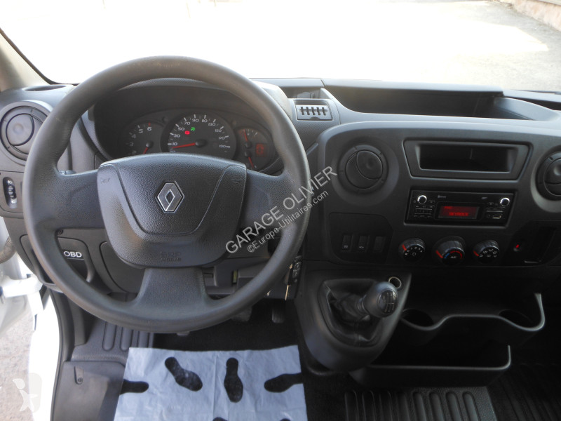 Samochód dostawczy Renault Plateau CDC Double...