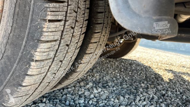 Véhicule utilitaire Iveco 50C18 Kühler...