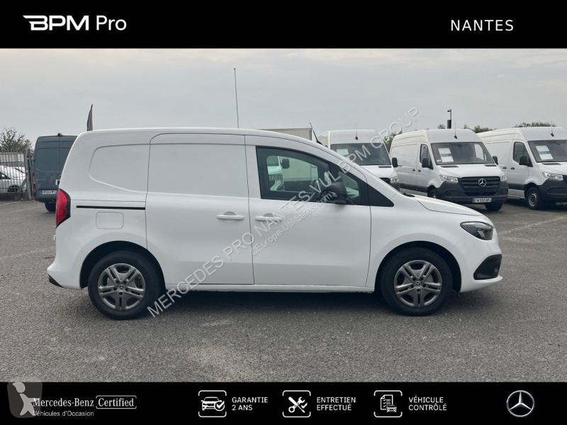 Véhicule utilitaire Mercedes 110 CDI Long Pro