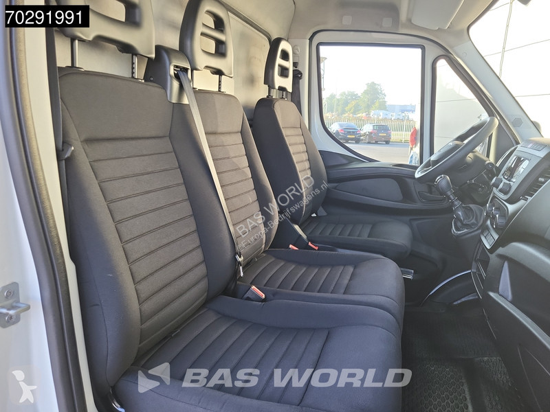 Autoutilitară Iveco 35C16 Laadklep Bakwagen...