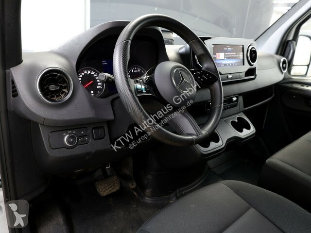 Veicolo commerciale Mercedes 317...