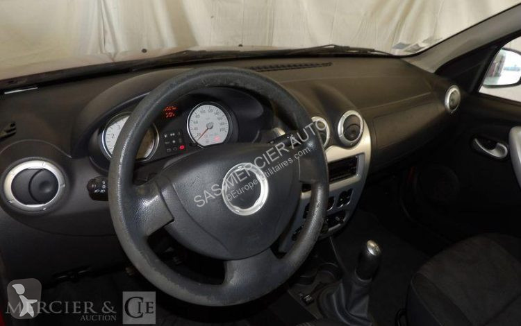 Veicolo commerciale Dacia