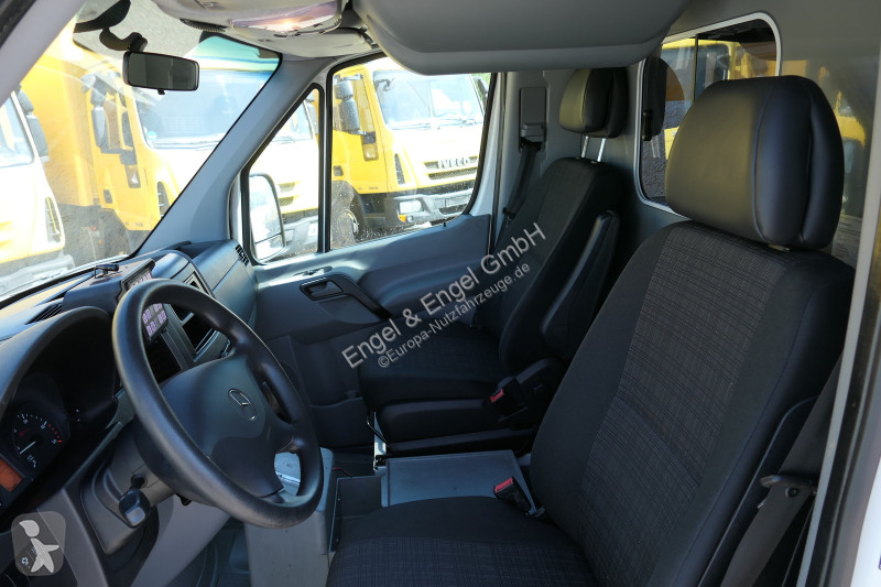 Véhicule utilitaire Mercedes Sprinter 316 CDI...