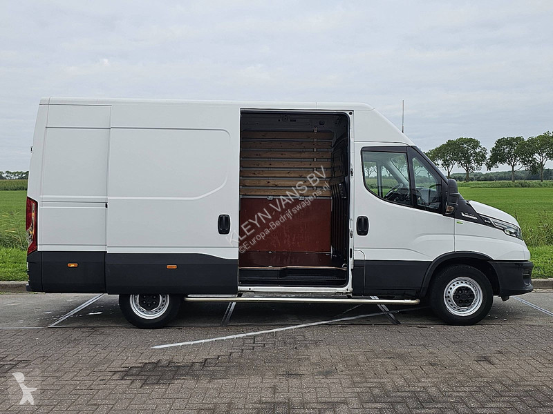 Véhicule utilitaire Iveco 35S16 ac automaat EURO6