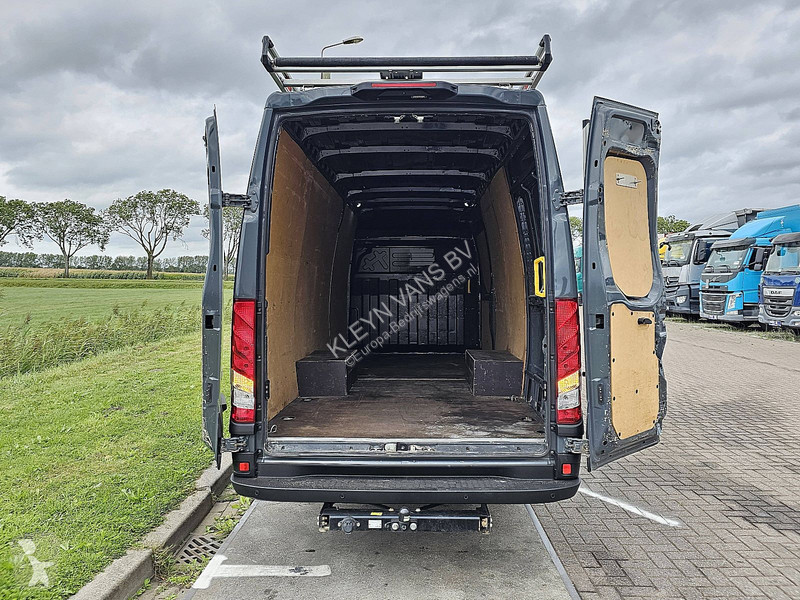 Véhicule utilitaire Iveco 35C18 ac automaat EURO6