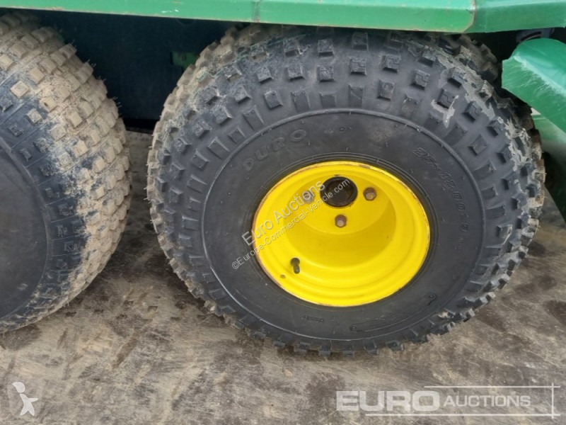 Furgoneta John Deere AMT626
