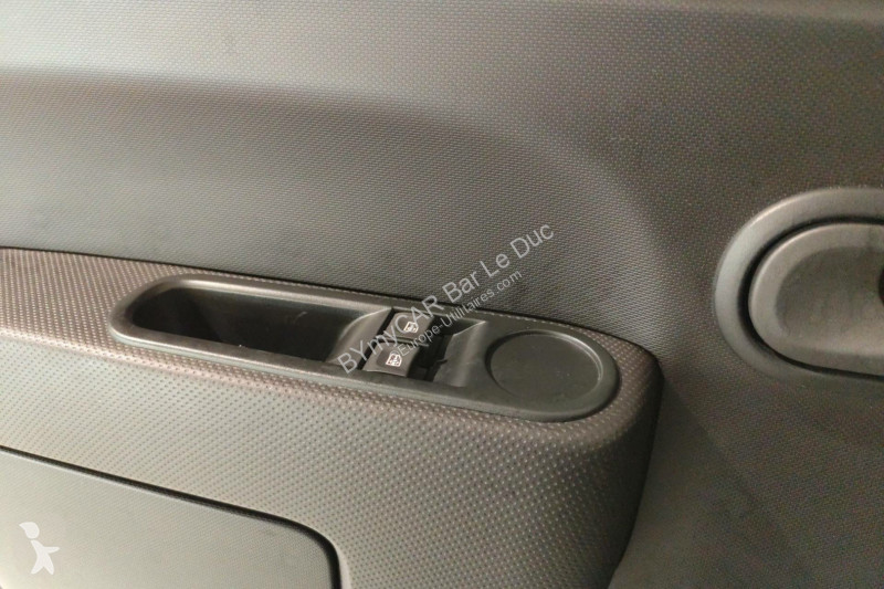 Užitkové vozidlo Renault Twingo III Achat...