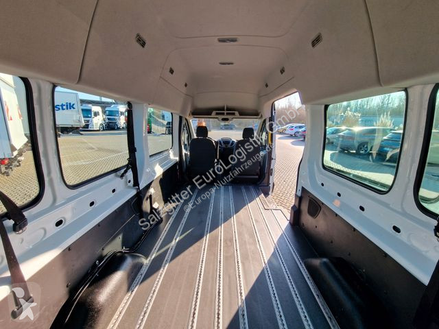 Furgoneta Ford / Transport von Personen im...