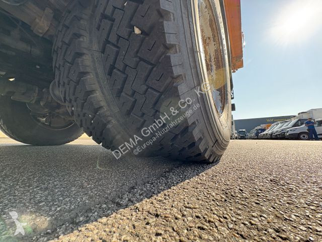 Véhicule utilitaire Iveco...